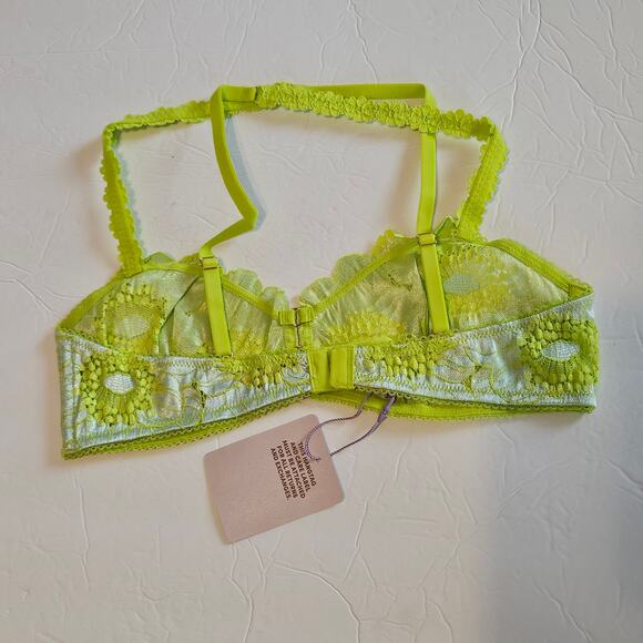 Savage X Fenty Perfect Poppy Lace Bralette Seashell Blue Women's Size Medium - Picture 3 of 7